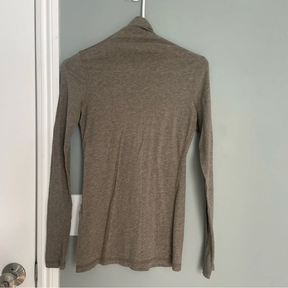 Vince Favorite Turtleneck Beige | Tan Cotton Blend - Picture 5 of 8